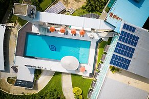 Hilltop Wellness Resort