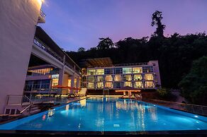 Hilltop Wellness Resort