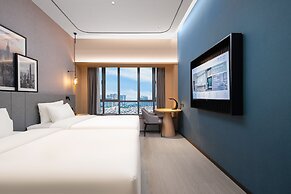 COUNTRY INN & SUITES BY RADISSON