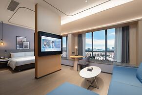 COUNTRY INN & SUITES BY RADISSON