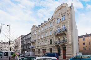 Apartment in the Centre by Renters