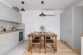 Apartment in the Centre by Renters
