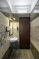 StayBird Divine Suites Business Hotel