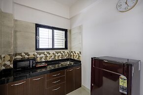 StayBird Divine Suites Business Hotel