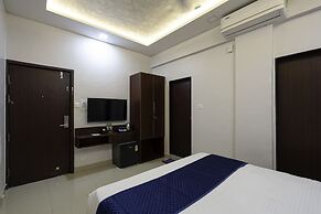 StayBird Divine Suites Business Hotel