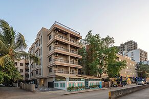 StayBird Divine Suites Business Hotel