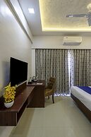 StayBird Divine Suites Business Hotel