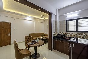 StayBird Divine Suites Business Hotel