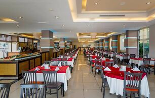 Holiday Garden Resort