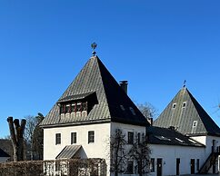 TURM KAPS Luxury Home by Belle Stay