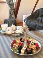 TURM KAPS Luxury Home by Belle Stay