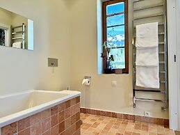 TURM KAPS Luxury Home by Belle Stay