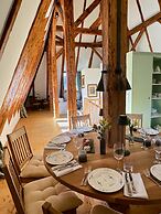 TURM KAPS Luxury Home by Belle Stay