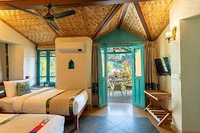 Tree of Life Birdsong Chalets