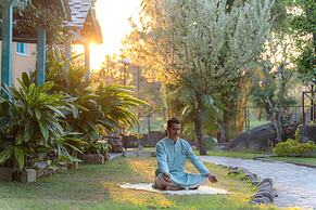 Tree of Life Birdsong Chalets