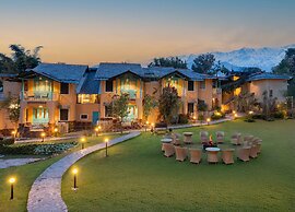 Tree of Life Birdsong Chalets