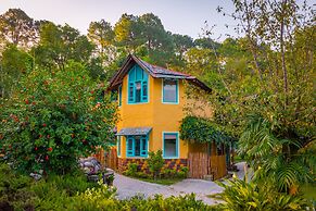 Tree of Life Birdsong Chalets