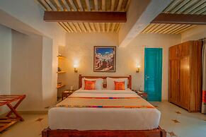 Tree of Life Birdsong Chalets