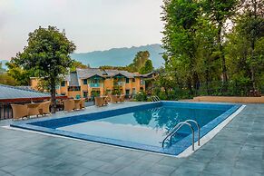 Tree of Life Birdsong Chalets