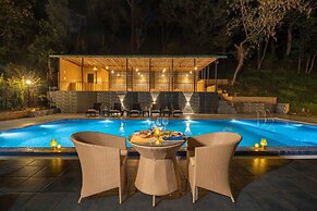 Tree of Life Birdsong Chalets