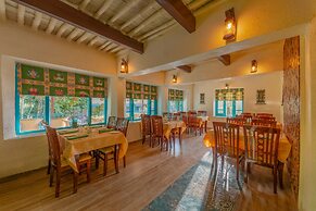 Tree of Life Birdsong Chalets