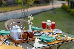 Tree of Life Birdsong Chalets