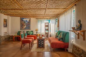 Tree of Life Birdsong Chalets