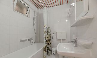 Pink Panther Studios & Apartments