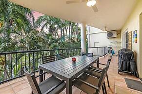 Nightcliff Foreshore Pool Outdoor Dining BBQ