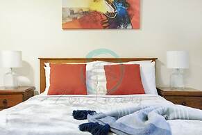 Nightcliff Foreshore Pool Outdoor Dining BBQ