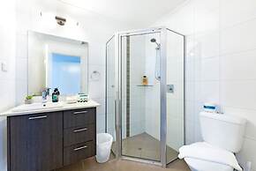 ZEN Quest · ZEN Quest - 2bed/2bath Near Markets & Foreshore