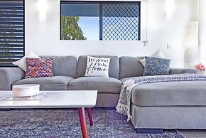 ZEN Quest · ZEN Quest - 2bed/2bath Near Markets & Foreshore