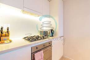 Waterfront Retreat Ocean Views Pool Balcony