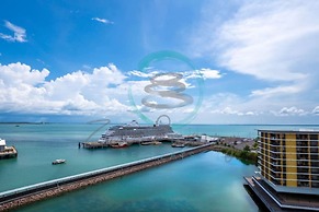 Penthouse Haven Lux Balcony Dining Sea View