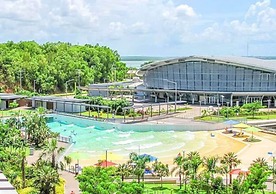 Penthouse Haven Lux Balcony Dining Sea View