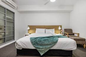 Beachfront Marvel Seaview Office Infinity Pool