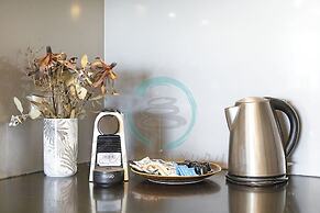 City Skyline Escape Office Parking Pool