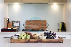 ZEN Paradise - 2-br Waterfront Ocean View Retreat