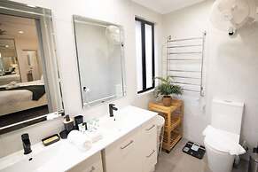 Rosewood Rustic Refuge Pool Outdoor Dining Backyard