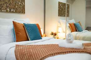 Rosewood Rustic Refuge Pool Outdoor Dining Backyard