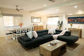 Rosewood Rustic Refuge Pool Outdoor Dining Backyard