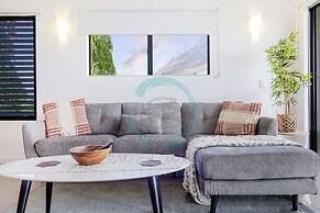 Zen Nomad Balcony Outdoor Dining Markets