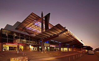 Coastal Splendor Seaview Pool Balcony Dining