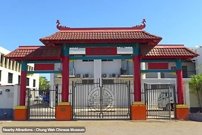 Zen Ocean Bliss Seaview Balcony Outdoordining