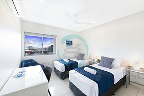 Zen Seabreeze Workdesk Balcony Dining Seaview