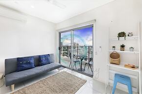 Zen Seabreeze Workdesk Balcony Dining Seaview