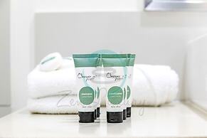 Seaside Glory Ocean-city View Pool Workspace