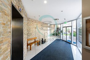 Coastal Magnificence Pool Workspace Parking