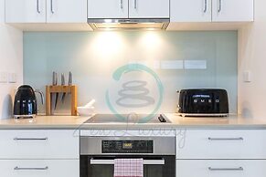 Coastal Magnificence Pool Workspace Parking