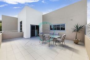 Luxury Marina Mansion Pool Gym BBQ Office